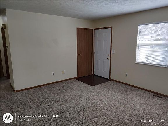 2nd image of 7 S Maple St APT C