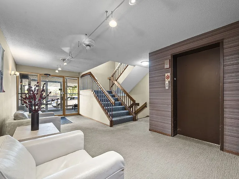 3200 Virginia Ave S #106 — Photo 10