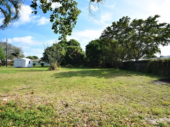 805 SW 7th Ave, Delray Beach, FL 33444