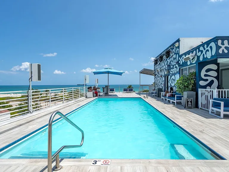 960 Ocean Dr #ID1540505P — Photo 12