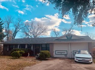 3048 Amber Ln, Farmers Branch, TX 75234