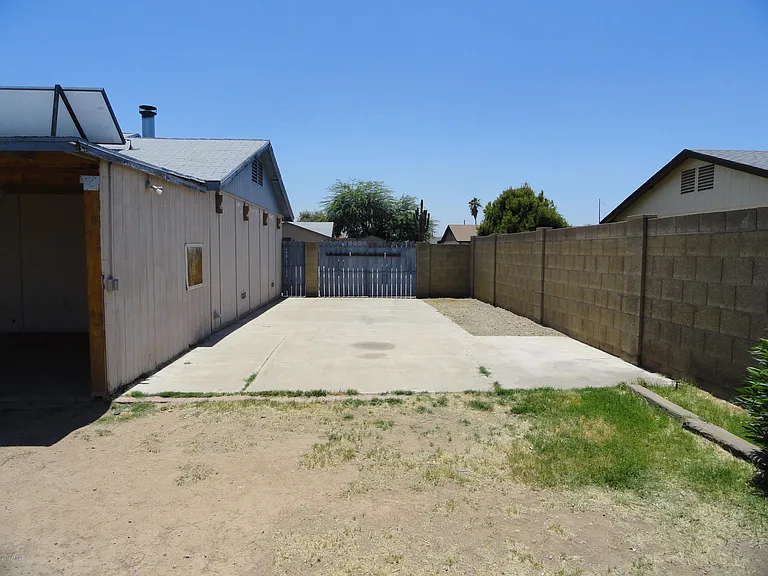 3338 W Tonto Ln — Photo 6