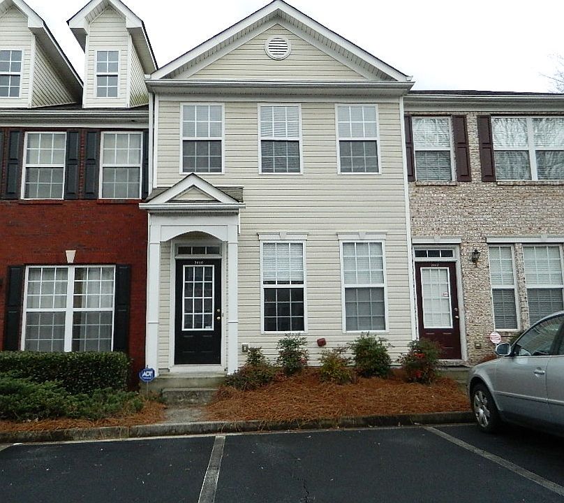1st image of 2640 Heathrow Dr