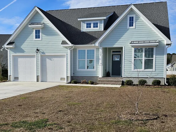 1305 Fathom Way, Morehead City, NC 28557