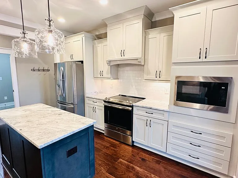 102 Twisted Laurel Ln — Photo 9