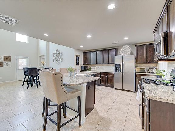 5th image of 29326 Dunns Creek Ct