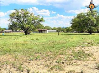 215 Castle Gate St, Raton, NM 87740