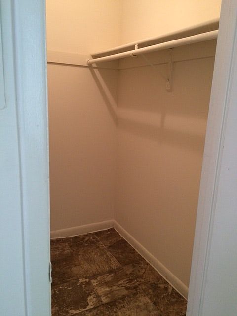 2nd image of 306 Bay Run St APT 5