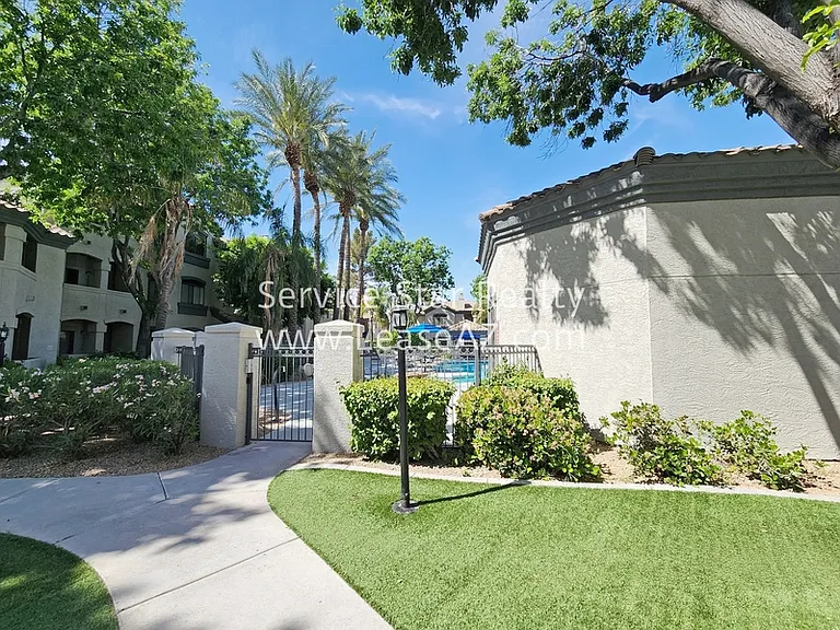 15095 N Thompson Peak Pkwy #1033 — Photo 29