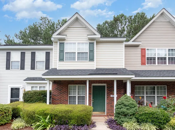 9953 Birch Knoll Ct, Charlotte, NC 28213
