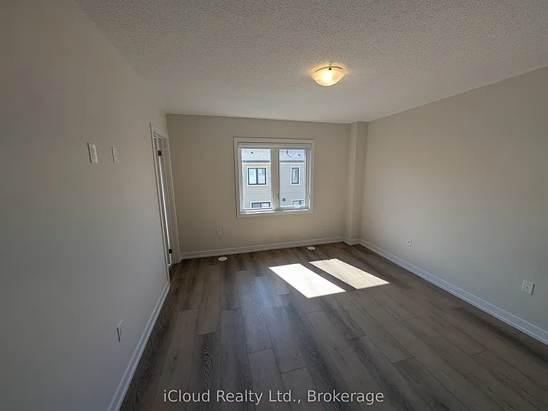 1346 Kobzar Dr — Photo 7