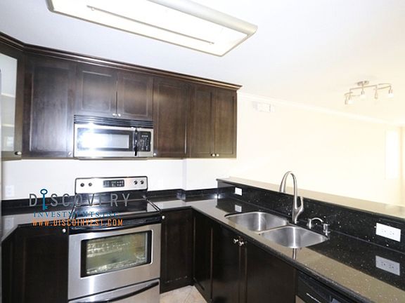3rd image of 15956 E 14th St APT 315