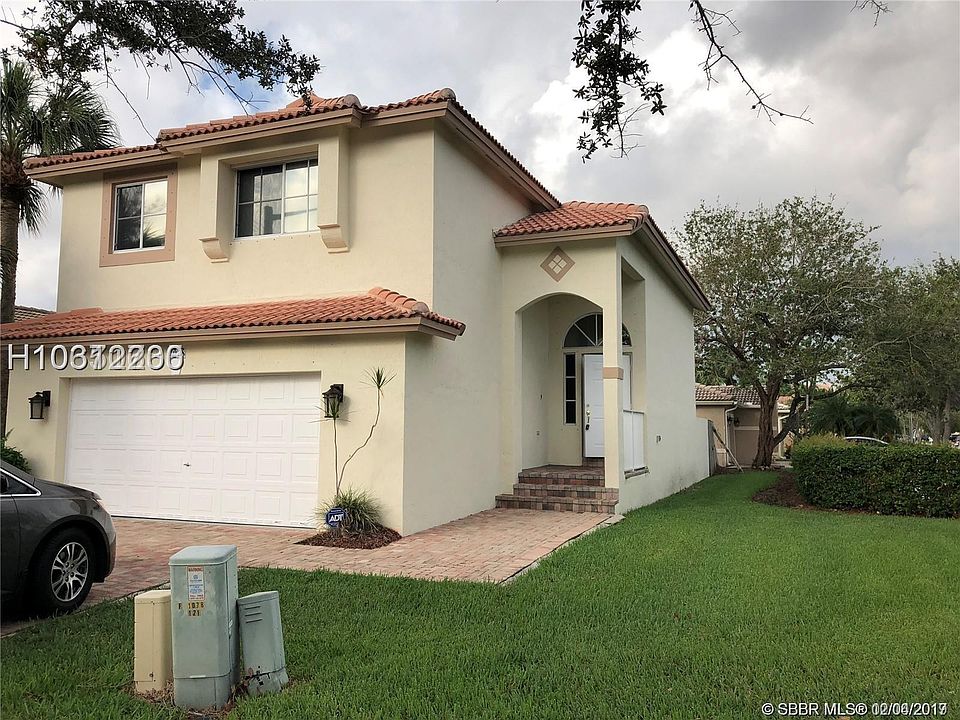 1st image of 1078 NW 170th Ave
