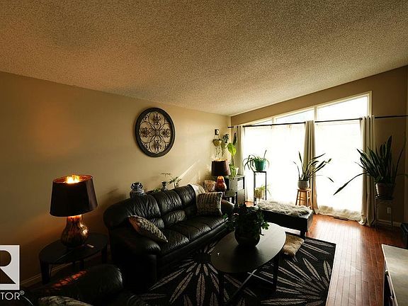 4th image of 13836 26th St NW