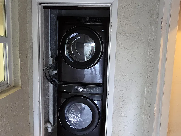 19085 Tangerine Rd #2 — Photo 11