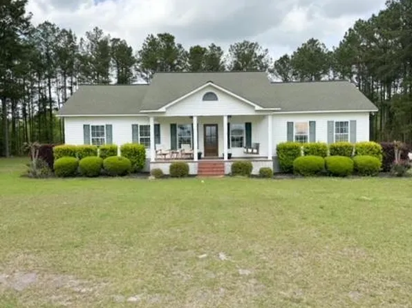 209 Montgomery Acres Ln, Ailey, GA 30410