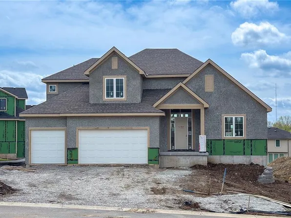 22077 W 99th Ter, Lenexa, KS 66220