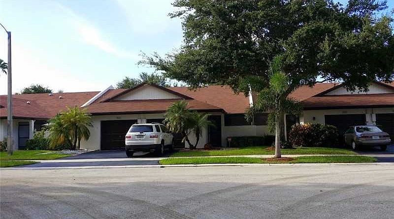 1st image of 9239 NW 61st St
