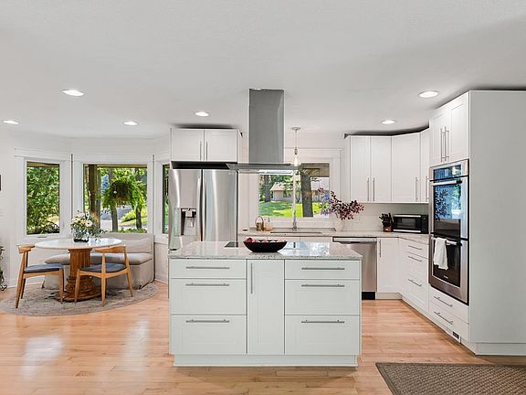 5th image of 5500 Northwood Rdg