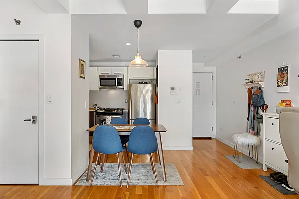 Rented by Keller Williams Points North | media 44