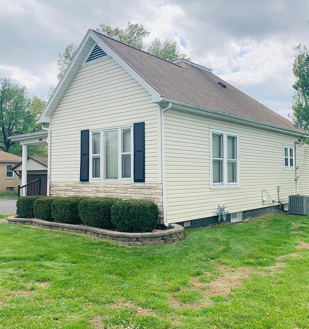 721 Saint Clair Ave, Collinsville, IL 62234 MLS 23050216 Zillow