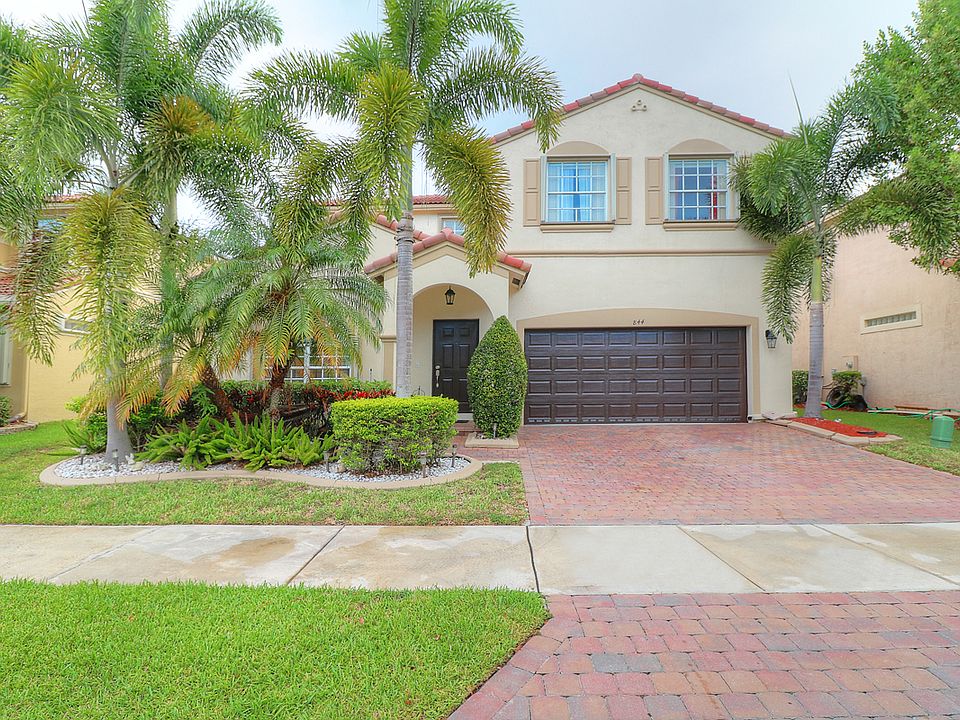 1st image of 844 NW 127th Ave