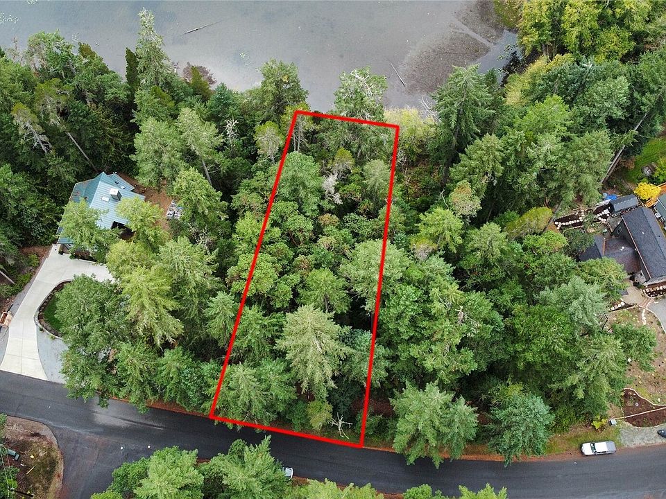 2nd image of 11026 Matthews Way