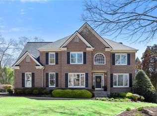 290 Wilde Green Dr, Roswell, GA 30075