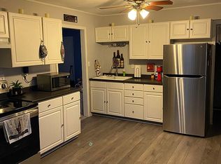 1714 Lafayette St, Beardstown, IL 62618