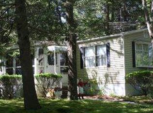 53 Bruce Rd, Seabrook, NH 03874