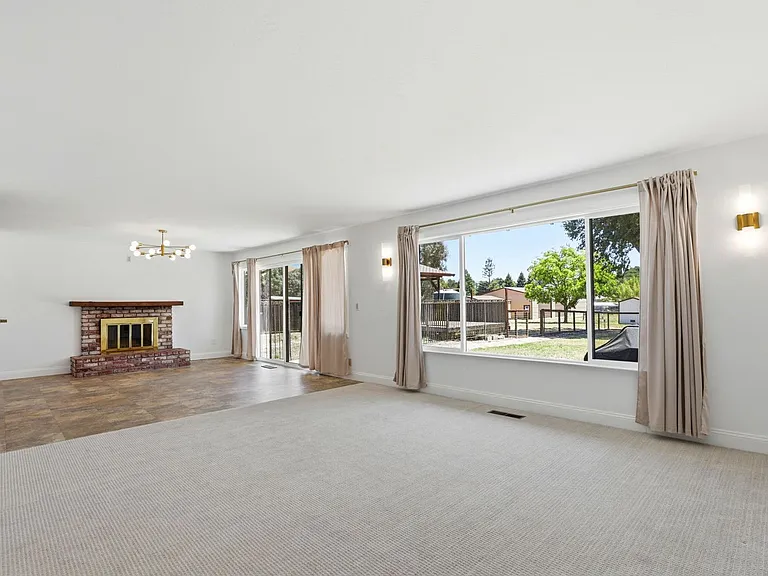 10200 Parrish View Dr — Photo 7