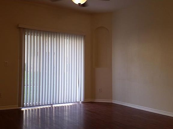 4th image of 1341 Twin Trees Ln