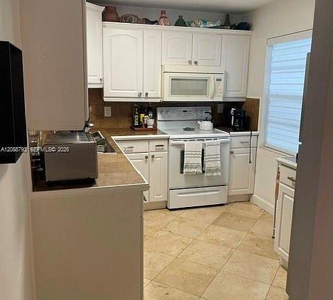 5th image of 7707 SW 86th St #B-203