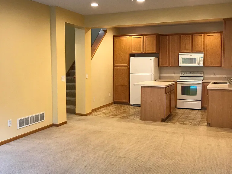 Good size kitchen