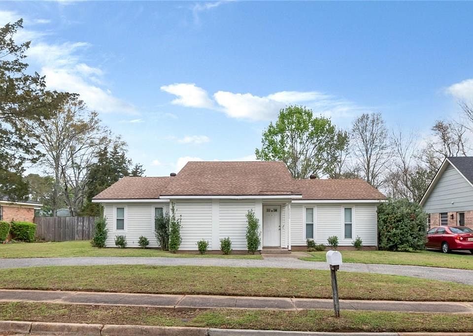 1st image of 6208 Cottage Hill Rd