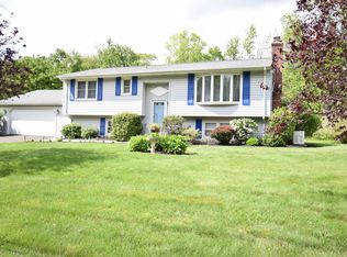 15 Valley Brook Rd, Branford, CT 06405