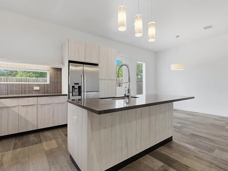 2216 Cortijo Pl — Photo 15