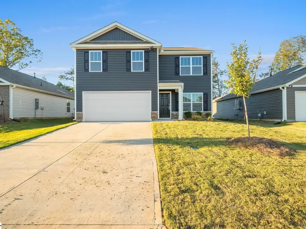 823 Wolverine Ln, Woodruff, SC 29388