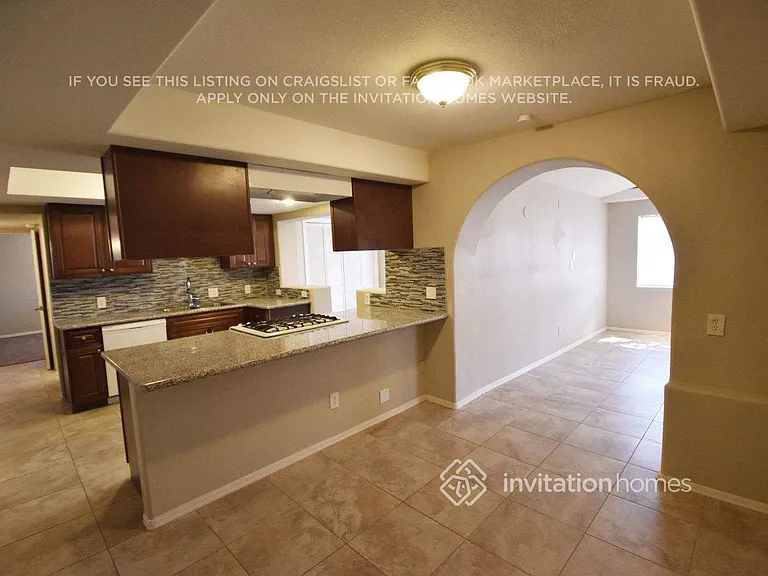 548 N 98th St — Photo 5