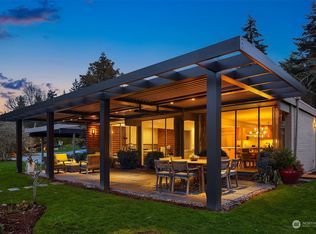 7251 W Mercer Way, Mercer Island, WA 98040