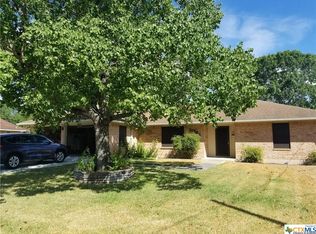 1520 Heather Ln, New Braunfels, TX 78130