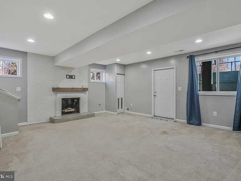 1116 Ute Way — Photo 14