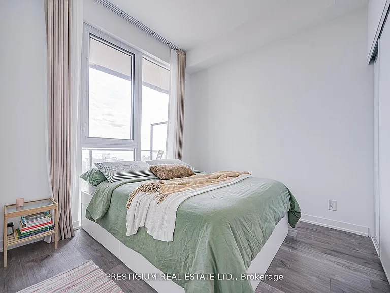 285 Dufferin St #1311 — Photo 28