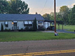 5285 Main St, Trezevant, TN 38258