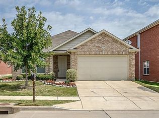 3809 Sapphire St, Fort Worth, TX 76244