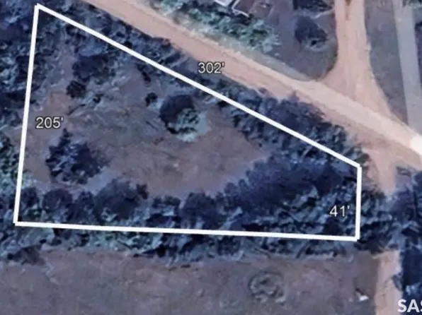 307-309- 311 Third Avenue E, Kelvington, SK S0A 1W0