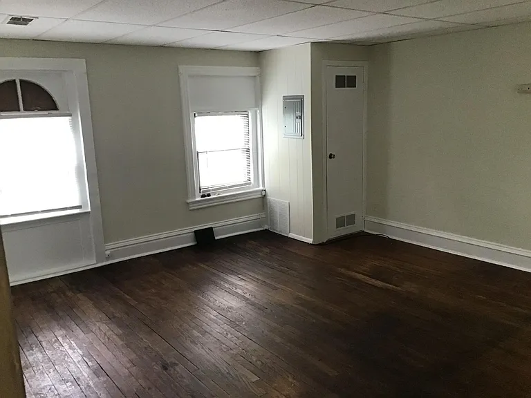 38 W State St #C6 — Photo 4