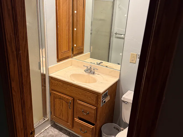 3203 Jones St — Photo 1