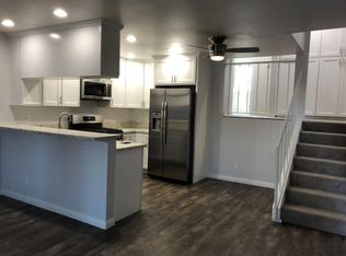 321 8th St APT 5, Seal Beach, CA 90740