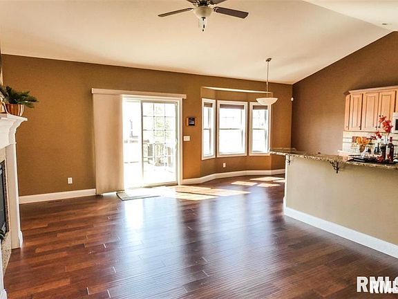 4th image of 2608 W Lake Pointe Ter
